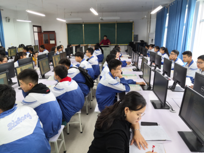 思南中學信息通用技術(shù)組教研活動